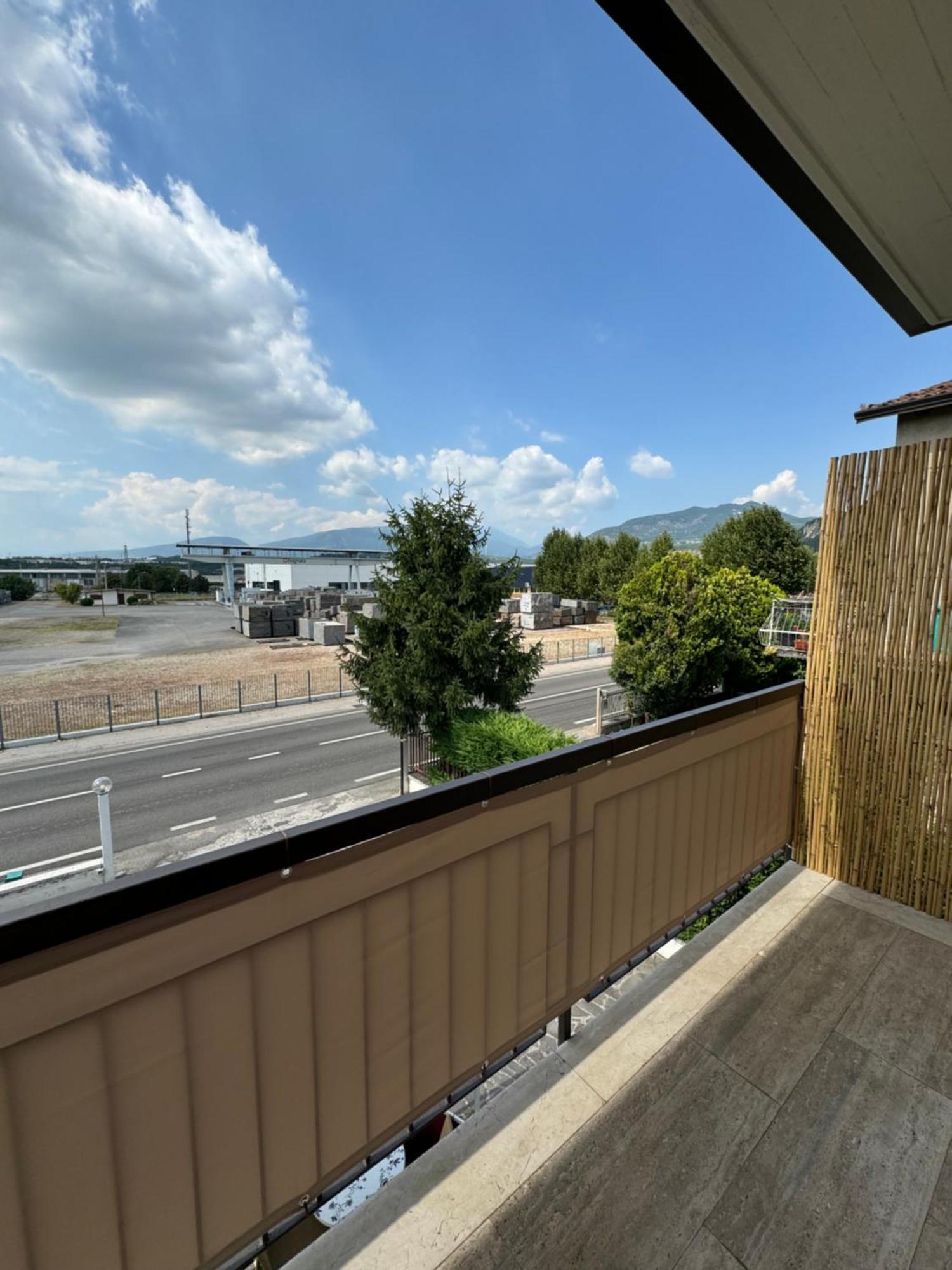 Residenza Aleardo Lägenhet Domegliara Exteriör bild