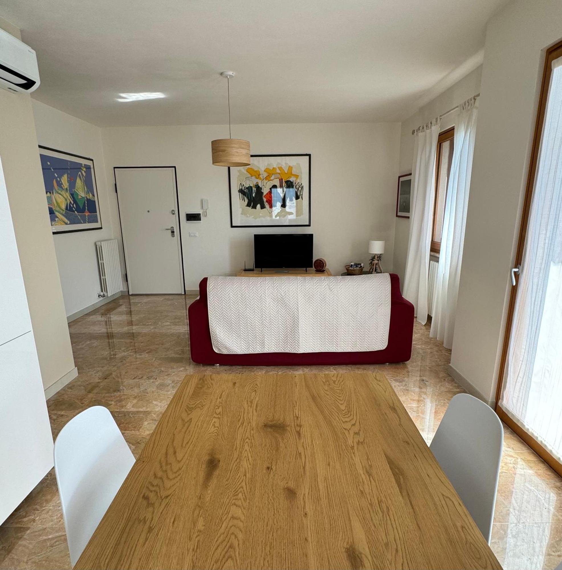 Residenza Aleardo Lägenhet Domegliara Exteriör bild