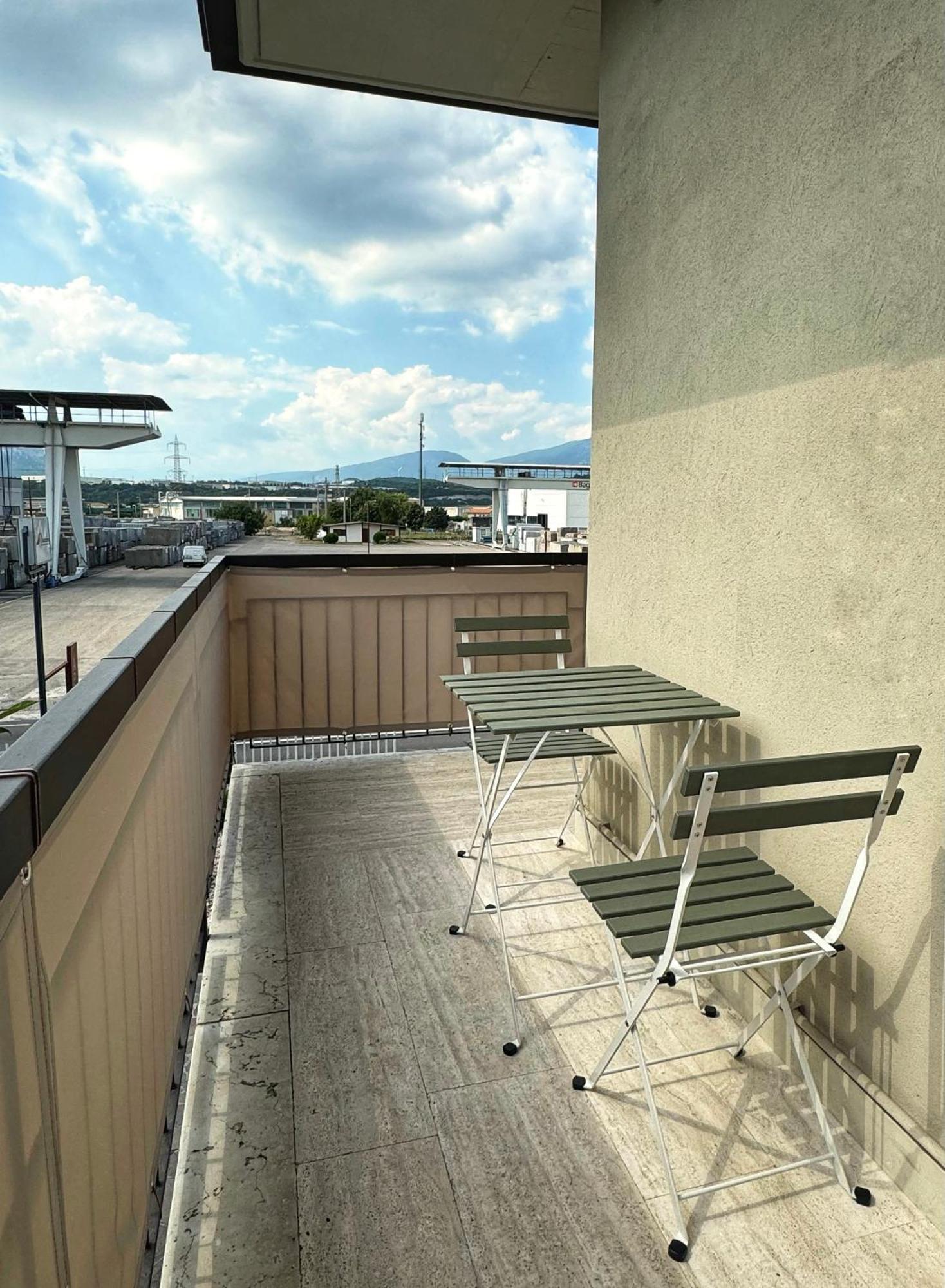 Residenza Aleardo Lägenhet Domegliara Exteriör bild